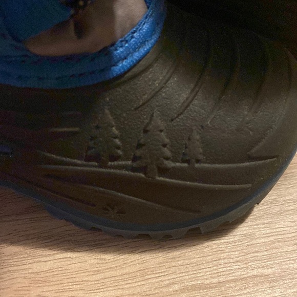 Absolute Canada toddler boys winter boots - Picture 3 of 8